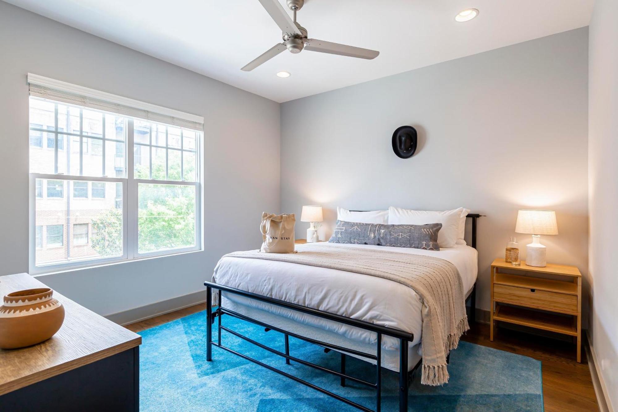 Waverly By Avantstay Nashville-Inspired Townhome W Luxury Kitchen Pool Table Kültér fotó