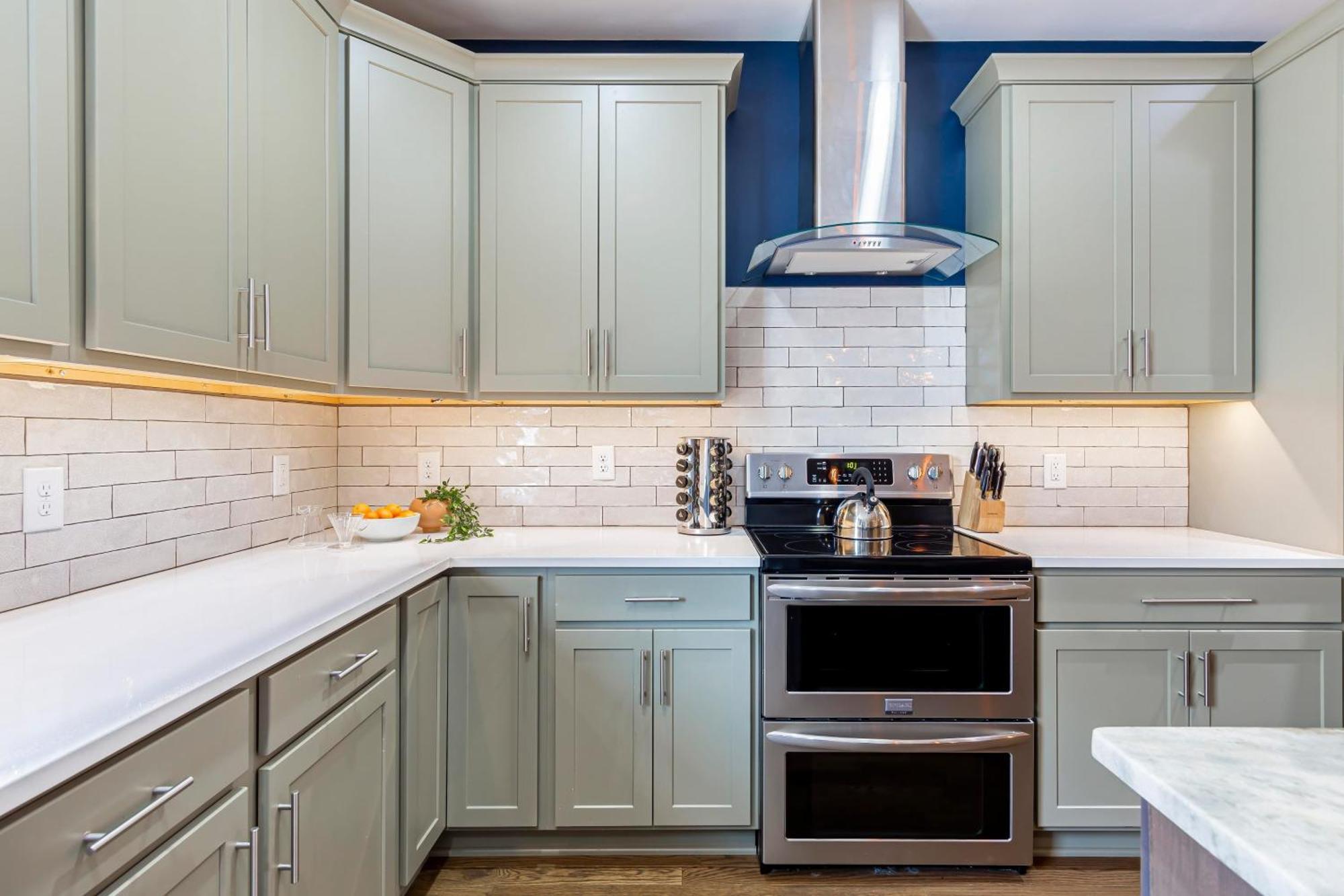 Waverly By Avantstay Nashville-Inspired Townhome W Luxury Kitchen Pool Table Kültér fotó